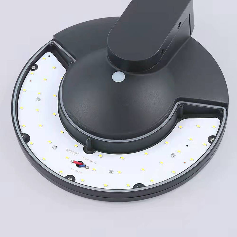 IP66은 피르 작동 센서로 야외 태양 동력이 공급된 방수 벽붙이등을 주도했습니다