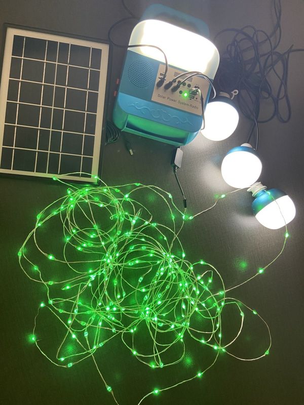 12W 태양광 패널 시스템 4 LED 전구 휴대용 태양광 발전 조명 시스템 키트