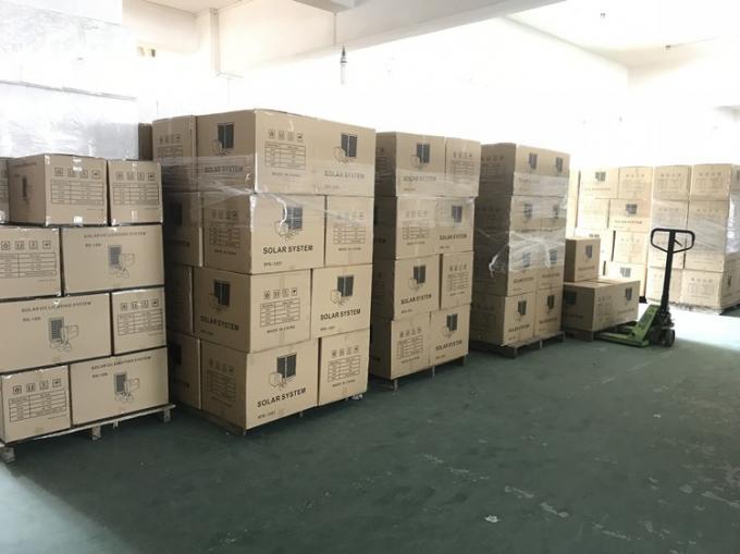 ODM 상업 10 와트 태양 에너지 조명 시스템 8Hrs ~ 30Hrs 11